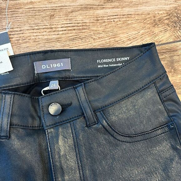 👖 DL1961 Florence Skinny Mid Rise Intrasculpt Ankle Blk LeatherPants Sz24 NWT👖 - Picture 3 of 5